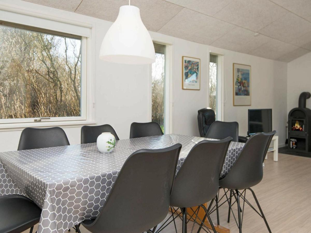 8 Person Holiday Home In B Rkop Egeskov  Екстер'єр фото